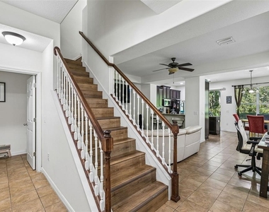 9461 Tawnyberry Street - Photo Thumbnail 5