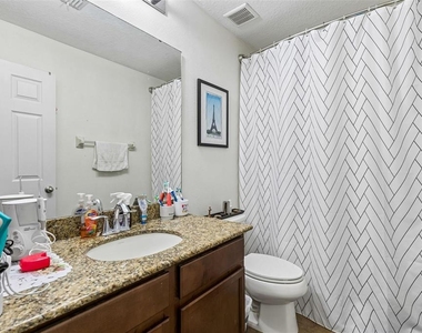 9461 Tawnyberry Street - Photo Thumbnail 17
