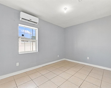 5354 Lanyard Court - Photo Thumbnail 16
