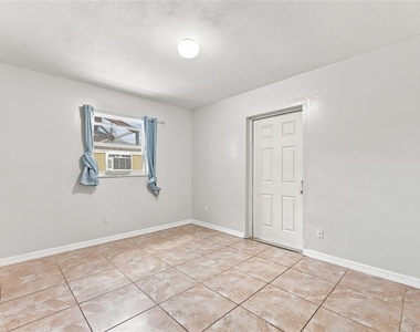 5354 Lanyard Court - Photo Thumbnail 25