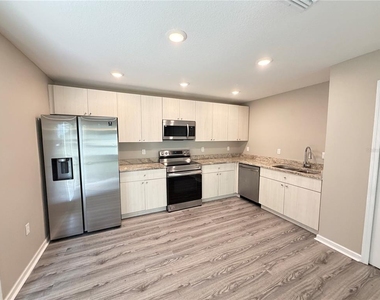 13481 Sw 60th Avenue Road - Photo Thumbnail 4
