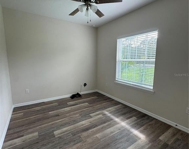 41346 Persimmon Street - Photo Thumbnail 2
