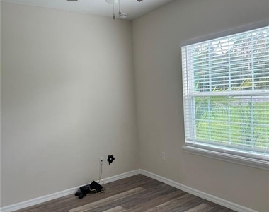 41346 Persimmon Street - Photo Thumbnail 1