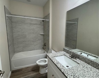 41346 Persimmon Street - Photo Thumbnail 9
