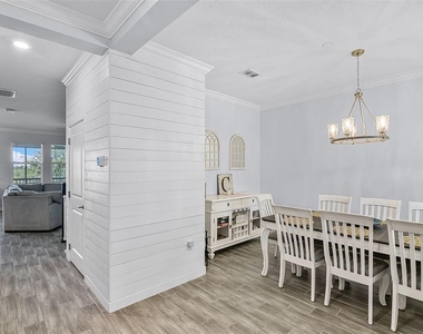 1123 Dora Parc Lane - Photo Thumbnail 5