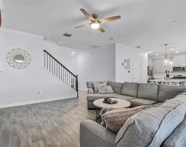 1123 Dora Parc Lane - Photo Thumbnail 14