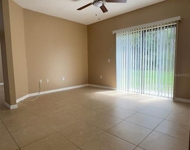 850 Glastonbury Drive - Photo Thumbnail 2
