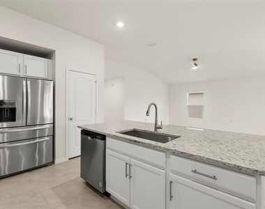 3934 Axis Valley Place - Photo Thumbnail 8
