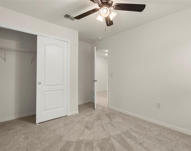 3934 Axis Valley Place - Photo Thumbnail 24