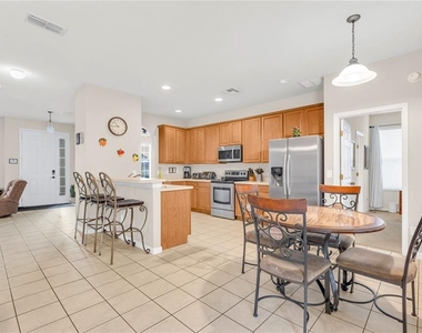 2654 Marg Lane - Photo Thumbnail 12