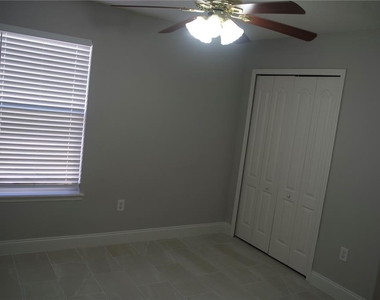 3927 Pemberly Pines Cir - Photo Thumbnail 22