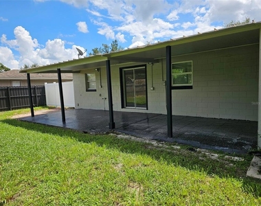 618 Jupiter Way - Photo Thumbnail 17