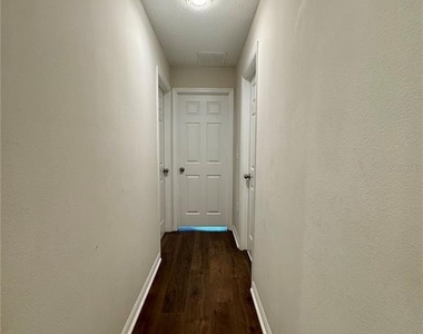 3536 Brighton Park Circle - Photo Thumbnail 19