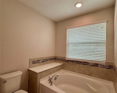 3536 Brighton Park Circle - Photo Thumbnail 17