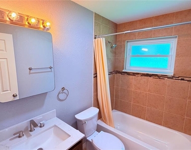 5130 Lescot Lane - Photo Thumbnail 12