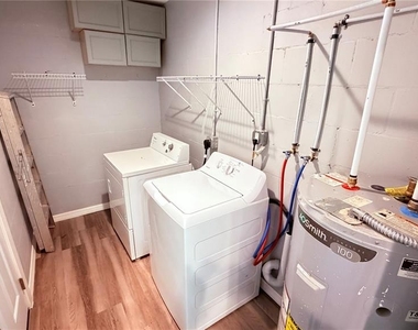 5130 Lescot Lane - Photo Thumbnail 13