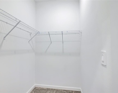 1676 Teagan Lane - Photo Thumbnail 16