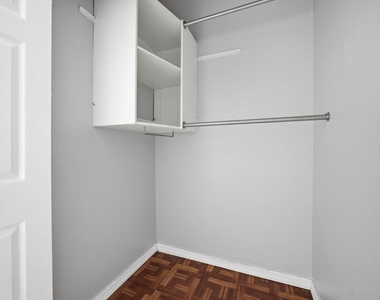 102 Mango Drive - Photo Thumbnail 21