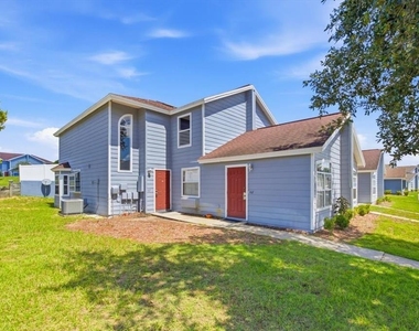 102 Mango Drive - Photo Thumbnail 1