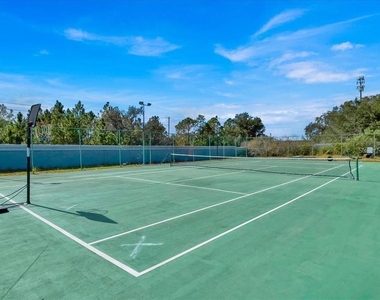 319 Orchid Drive - Photo Thumbnail 16
