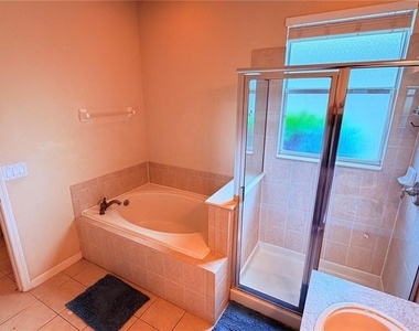 4986 Thames Street W - Photo Thumbnail 28