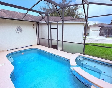 4986 Thames Street W - Photo Thumbnail 38