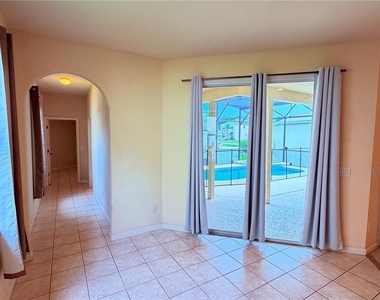 4986 Thames Street W - Photo Thumbnail 29