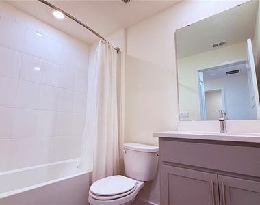 77 Myrtle Street - Photo Thumbnail 30