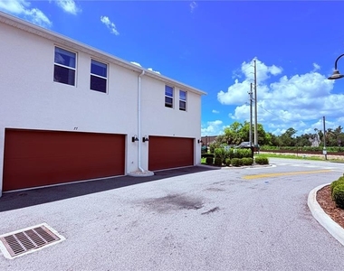 77 Myrtle Street - Photo Thumbnail 34