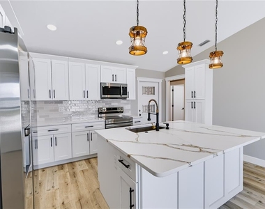 1891 3rd Street - Photo Thumbnail 7