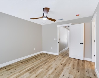 1891 3rd Street - Photo Thumbnail 9
