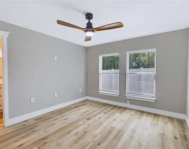 1891 3rd Street - Photo Thumbnail 8