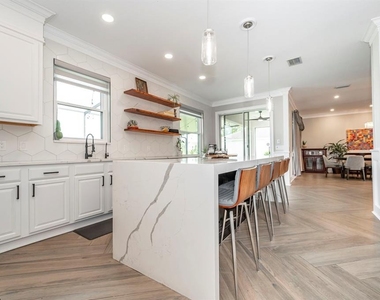 5611 Superior Drive - Photo Thumbnail 46