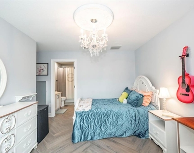 5611 Superior Drive - Photo Thumbnail 18