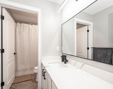 5611 Superior Drive - Photo Thumbnail 23