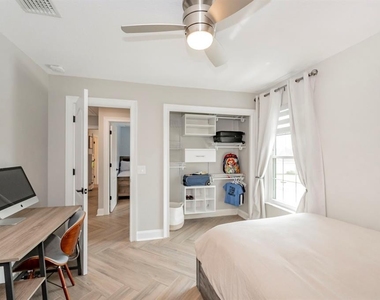5611 Superior Drive - Photo Thumbnail 25