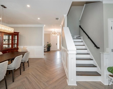5611 Superior Drive - Photo Thumbnail 6