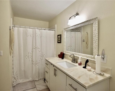 1774 Birchwood Loop - Photo Thumbnail 14