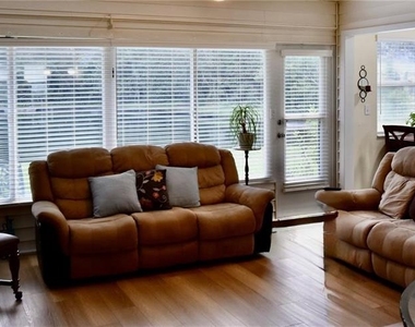 1774 Birchwood Loop - Photo Thumbnail 8