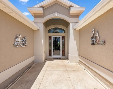 1096 Alcove Loop - Photo Thumbnail 4