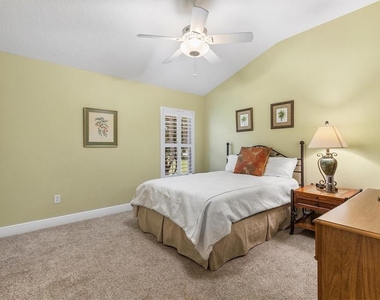 1096 Alcove Loop - Photo Thumbnail 24