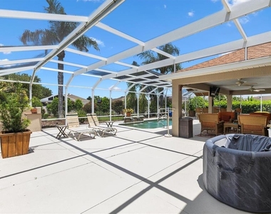 1096 Alcove Loop - Photo Thumbnail 34