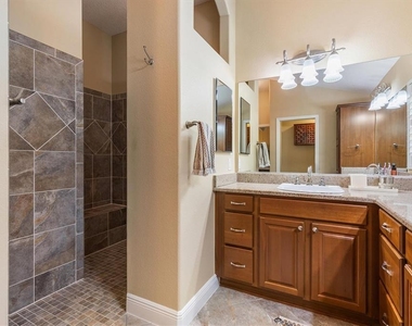 1096 Alcove Loop - Photo Thumbnail 21
