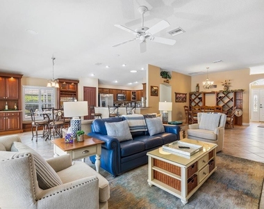 1096 Alcove Loop - Photo Thumbnail 17