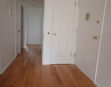 190 South Oxford Street - Photo Thumbnail 4