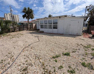 5 Seaside Drive - Photo Thumbnail 12