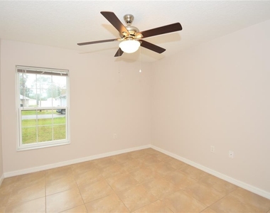 34 Renshaw Drive - Photo Thumbnail 20