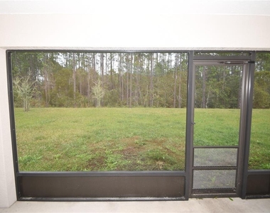 34 Renshaw Drive - Photo Thumbnail 14