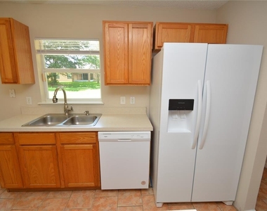 47 Buttermill Drive - Photo Thumbnail 12