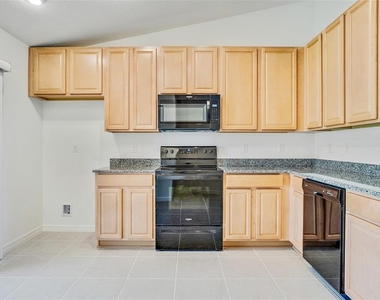 55 Pony Express Drive - Photo Thumbnail 17